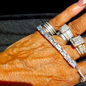 New AUTHENTIC Diamond & AQUAMARINE March BIRTHSTONE tennis bracelet Fancy unique